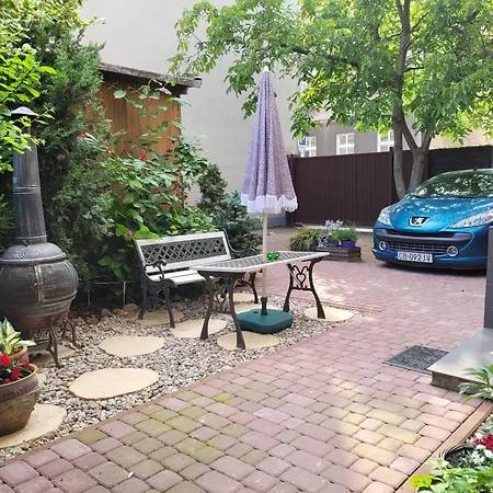 Pod Orzechem Μπίντγκοστς